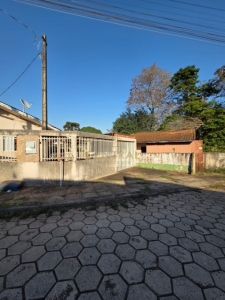 CASA A VENDA NA VILA A , 200 METROS...