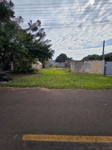 TERRENO A VENDA NA REGIAO DO PARQUE...